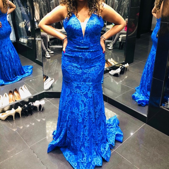 STUNNING Electric Blue Prom Dress size 8 - Picture 1 of 10